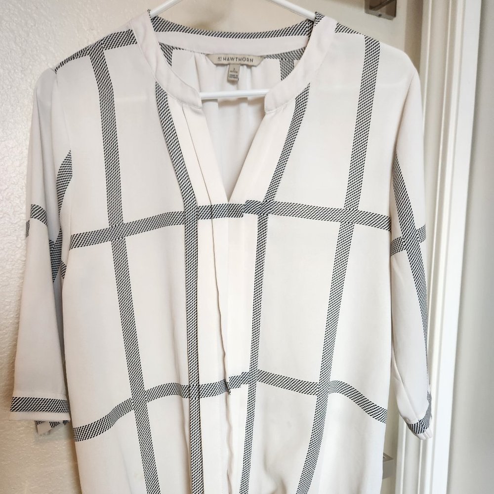 Women's black and white dress shirt